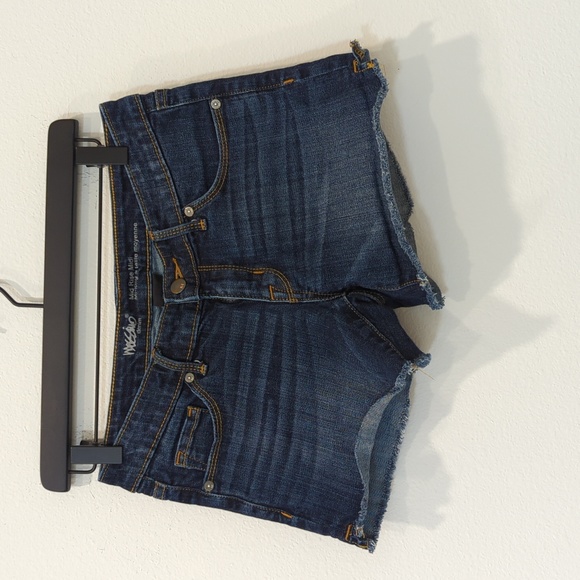 Distressed shorts sz 26 - Picture 1 of 8